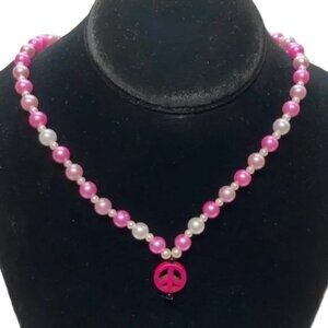 PINK PEACE Sign Pink and White Faux Pearl Beads Stretchy Necklace 20 Inches Long